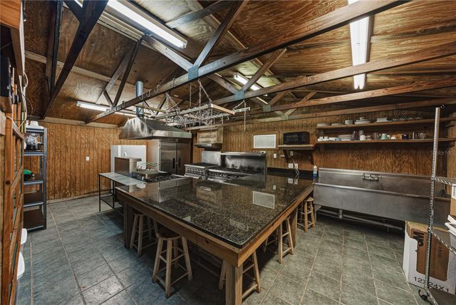 3505 GALLAGHER ROAD, Dover, FL 33527