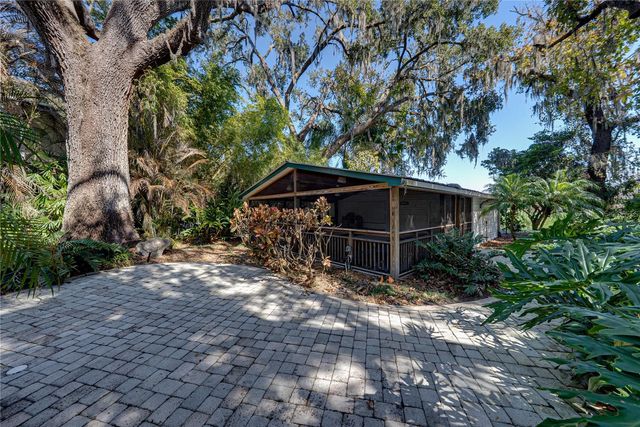 3505 GALLAGHER ROAD, Dover, FL 33527