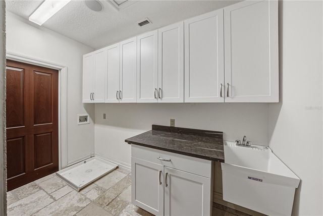 3505 GALLAGHER ROAD, Dover, FL 33527