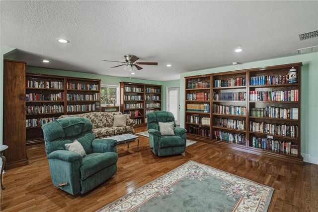 3505 GALLAGHER ROAD, Dover, FL 33527