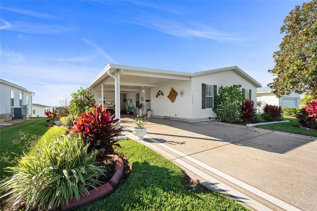 37536 GILL AVENUE, Zephyrhills, FL 33541