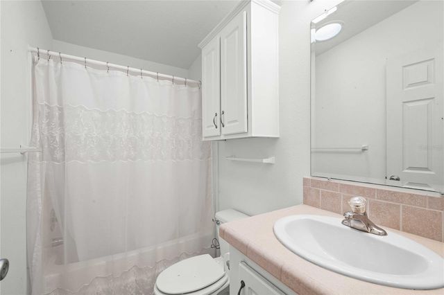 37536 GILL AVENUE, Zephyrhills, FL 33541