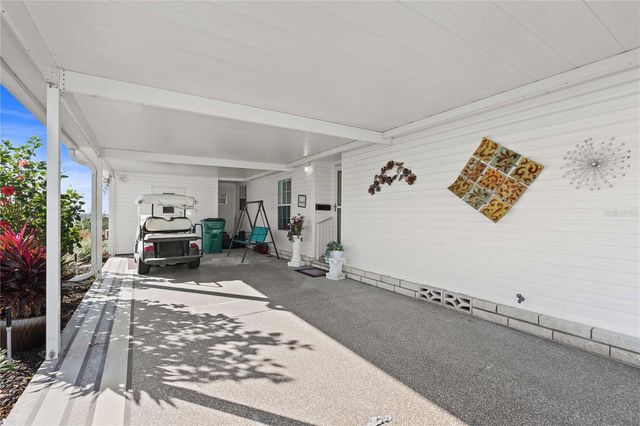 37536 GILL AVENUE, Zephyrhills, FL 33541