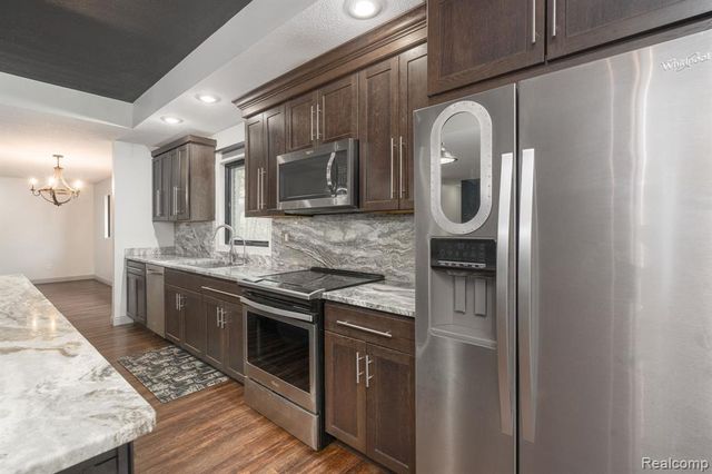 6803 Napoleon Road, Jackson, MI 49201