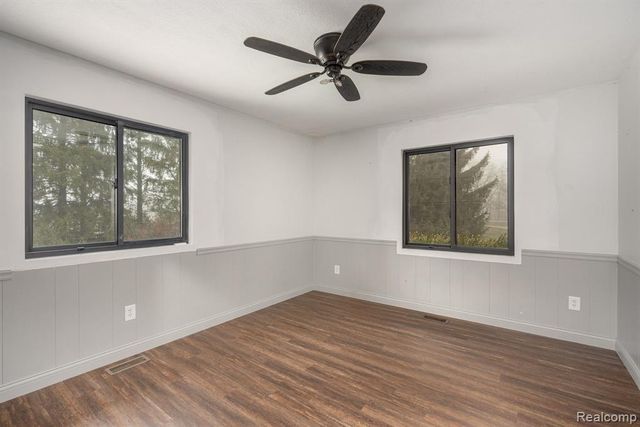 6803 Napoleon Road, Jackson, MI 49201