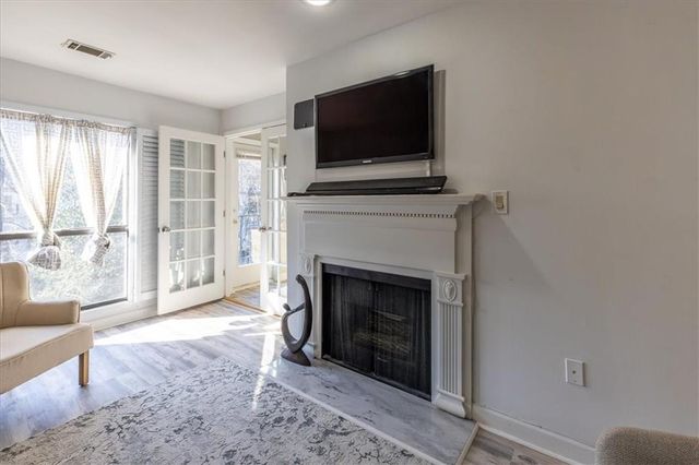 3203 Lenox NE Road 24, Atlanta, GA 30324