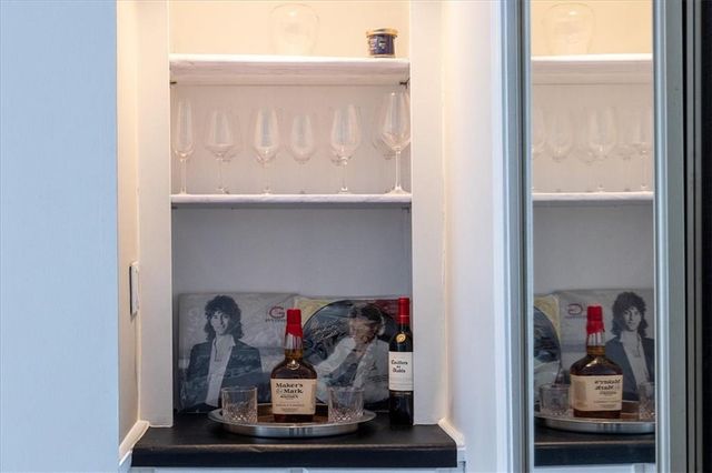 3203 Lenox NE Road 24, Atlanta, GA 30324