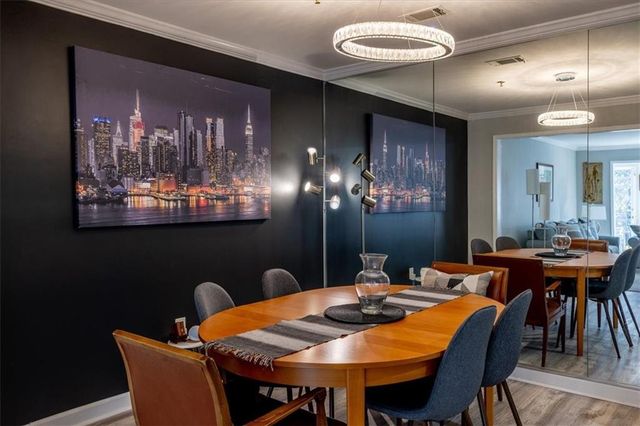 3203 Lenox NE Road 24, Atlanta, GA 30324