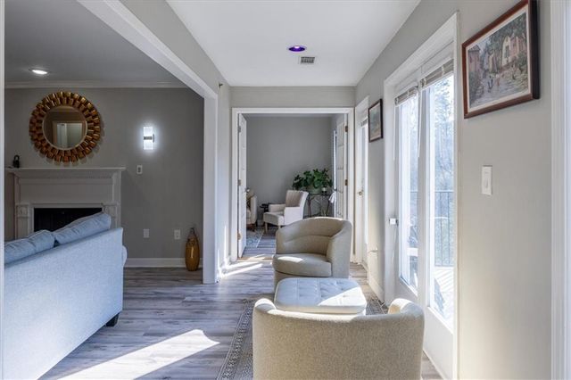 3203 Lenox NE Road 24, Atlanta, GA 30324