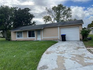 10230 GENESEE LANE, Orlando, FL 32821
