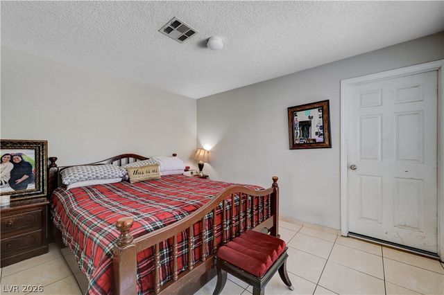 1859 Winterwood Boulevard, Las Vegas, NV 89142