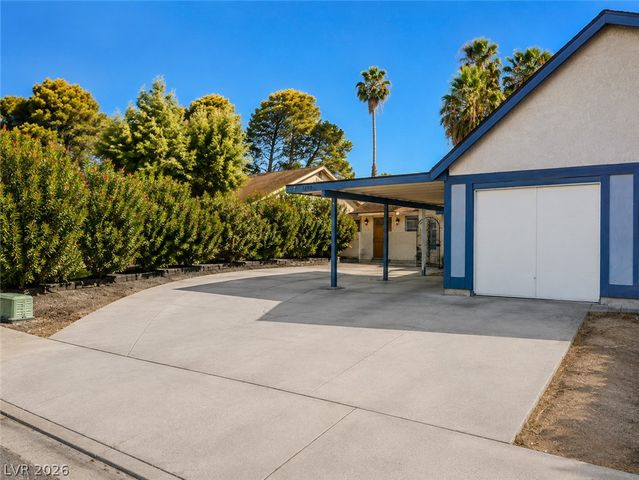 1859 Winterwood Boulevard, Las Vegas, NV 89142