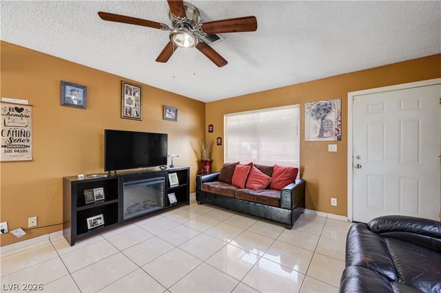 1859 Winterwood Boulevard, Las Vegas, NV 89142