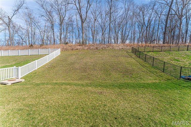 910 Boulder Crest Court, Eureka, MO 63025