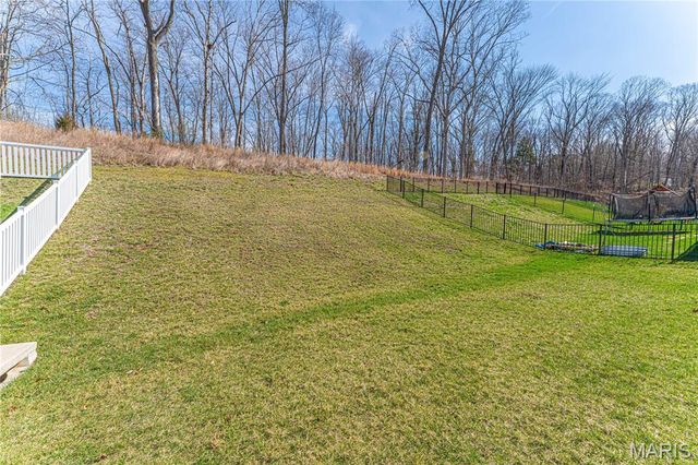 910 Boulder Crest Court, Eureka, MO 63025