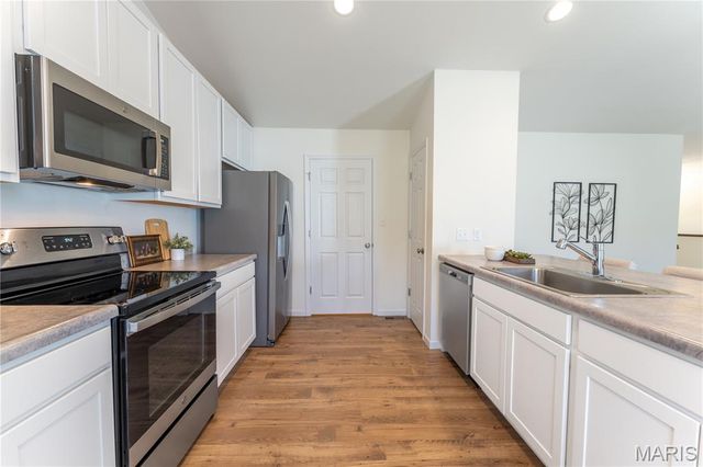 910 Boulder Crest Court, Eureka, MO 63025