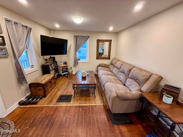 20 Nelson Street, Glens Falls, NY 12801