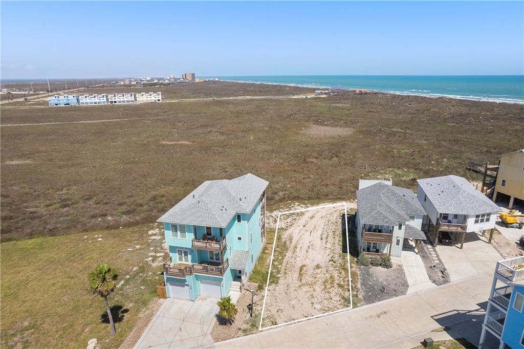 162 La Concha Blvd 12, Port Aransas, TX 78373 — photo 2