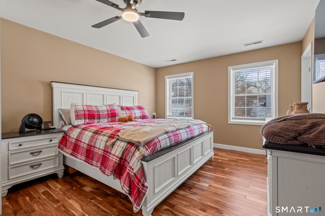 37 Kenmore Avenue, Waterbury, CT 06708