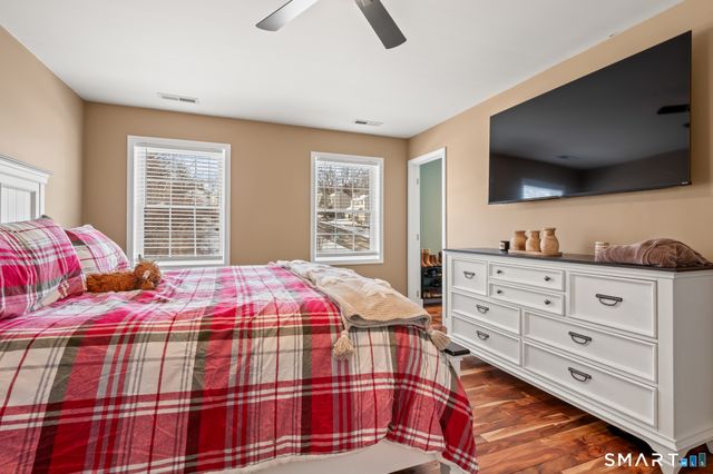 37 Kenmore Avenue, Waterbury, CT 06708