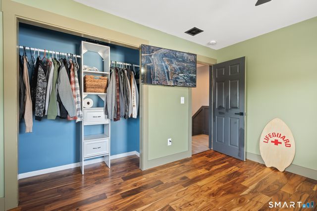 37 Kenmore Avenue, Waterbury, CT 06708