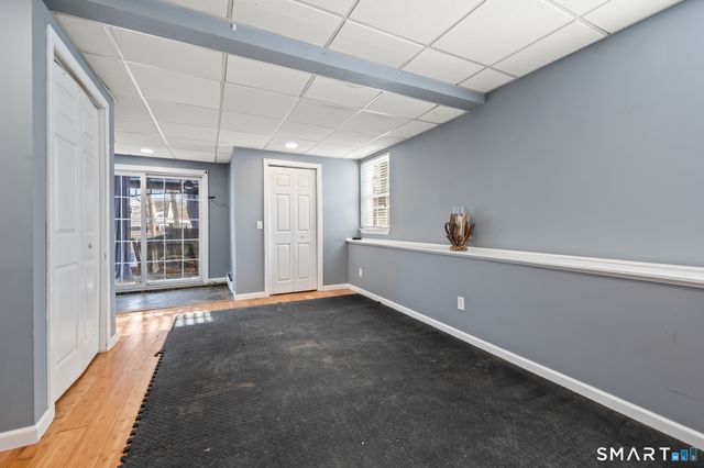 37 Kenmore Avenue, Waterbury, CT 06708