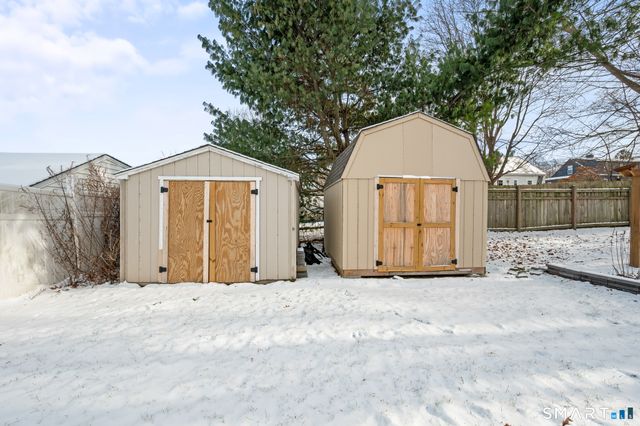 37 Kenmore Avenue, Waterbury, CT 06708