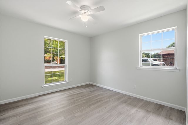 837 Springdale Road, Bedford, TX 76021
