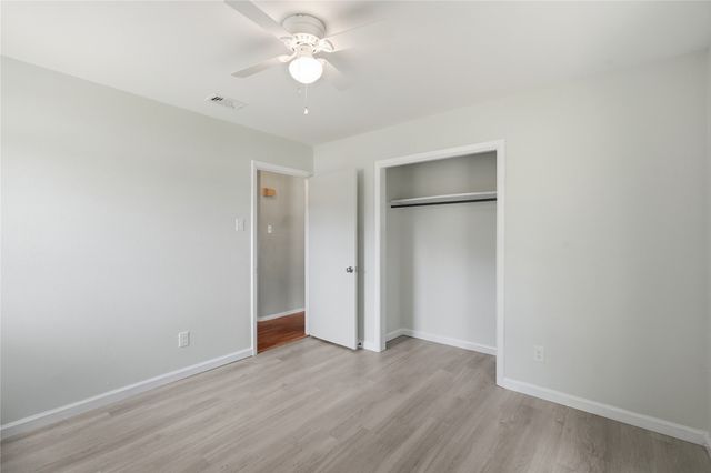 837 Springdale Road, Bedford, TX 76021