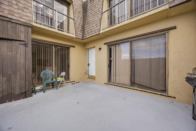 4102 Waterview Circle, Palm Springs, FL 33461