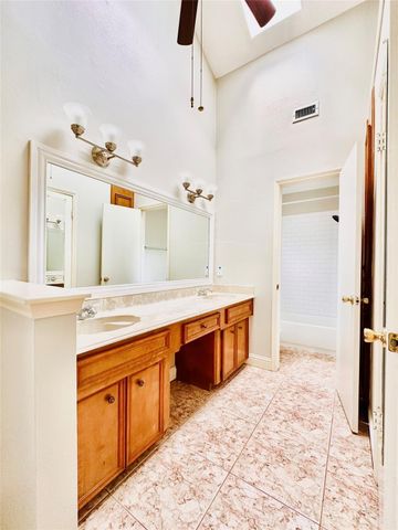 15111 Yorkpoint Drive, Houston, TX 77084