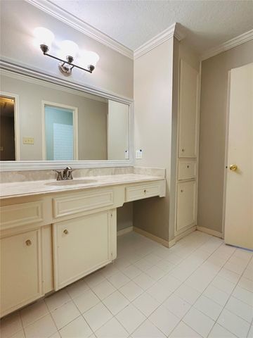 15111 Yorkpoint Drive, Houston, TX 77084
