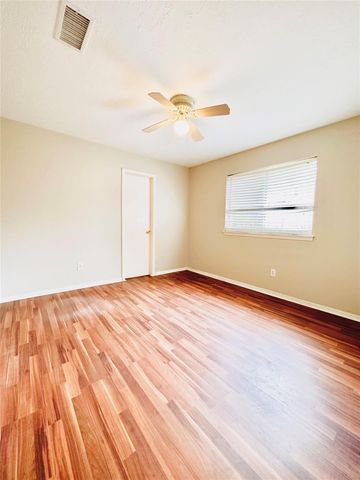 15111 Yorkpoint Drive, Houston, TX 77084