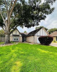 15111 Yorkpoint Drive, Houston, TX 77084