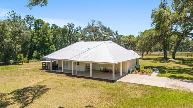 21561 SE 30 STREET, Williston, FL 32696