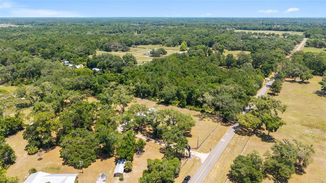 21561 SE 30 STREET, Williston, FL 32696
