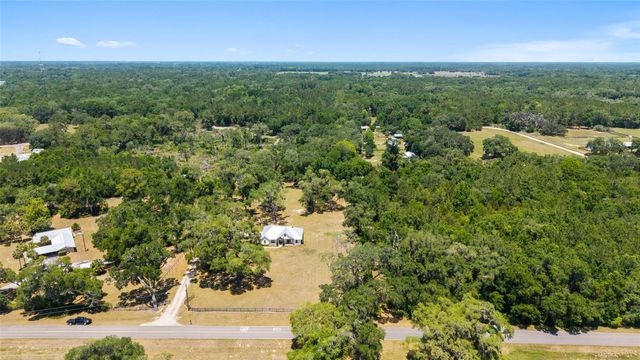 21561 SE 30 STREET, Williston, FL 32696