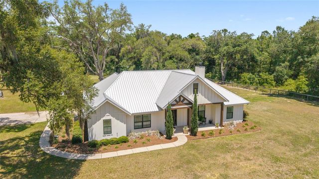 21561 SE 30 STREET, Williston, FL 32696