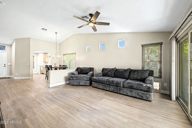 2744 E DRAGOON Circle, Mesa, AZ 85204