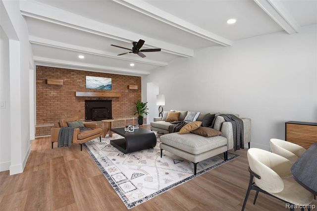 4655 Denton Road, Canton, MI 48188