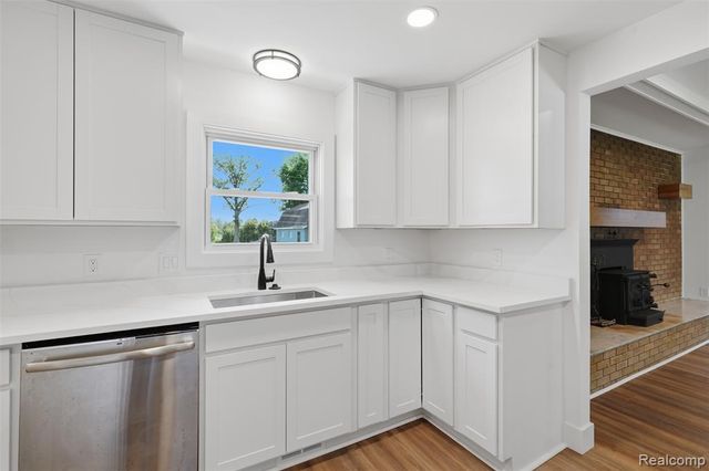 4655 Denton Road, Canton, MI 48188