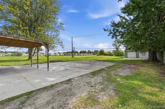 4655 Denton Road, Canton, MI 48188