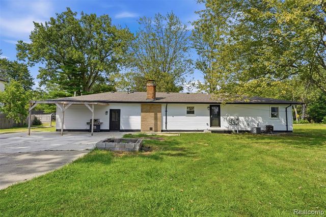 4655 Denton Road, Canton, MI 48188