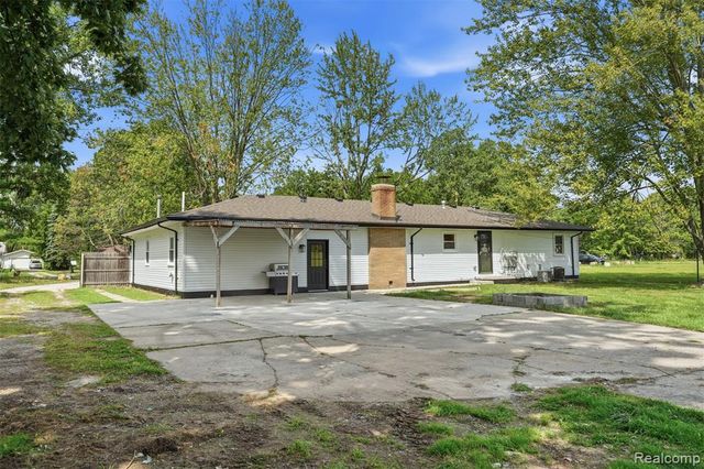4655 Denton Road, Canton, MI 48188