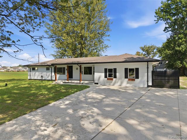 4655 Denton Road, Canton, MI 48188