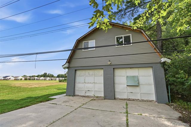 4655 Denton Road, Canton, MI 48188