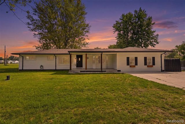 4655 Denton Road, Canton, MI 48188