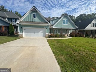 717 Petaluma Place, Locust Grove, GA 30248