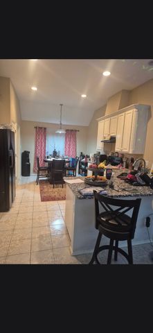 8841 San Joaquin Trail, Fort Worth, TX 76118