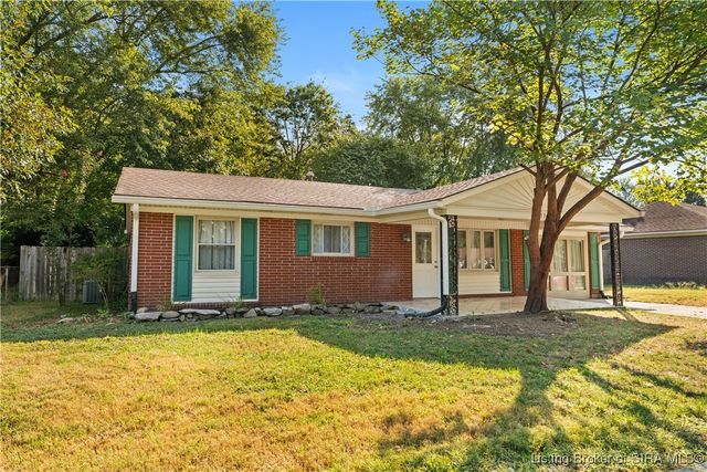 2330 Raintree Drive, Clarksville, IN 47129